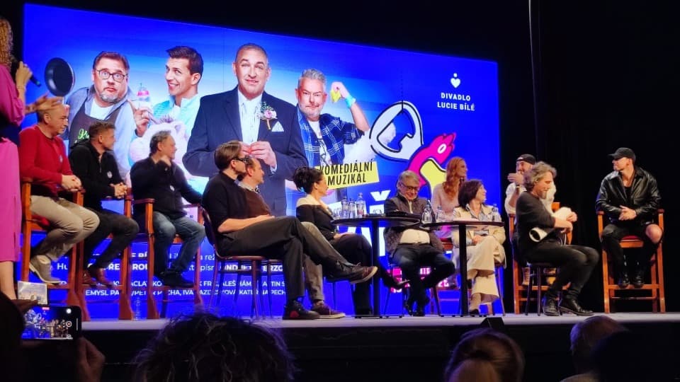 Muzikál Taťkové přinese humor, emoce a živou kapelu! 🎭🎶
